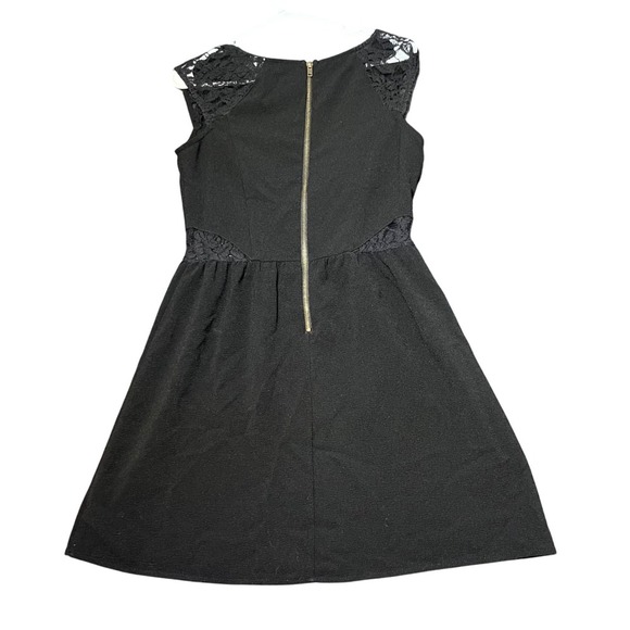 Speckless Mini Dress Womens 9 Black Lace Cap Sleeve Fit Flare Party Cocktail - Picture 3 of 16